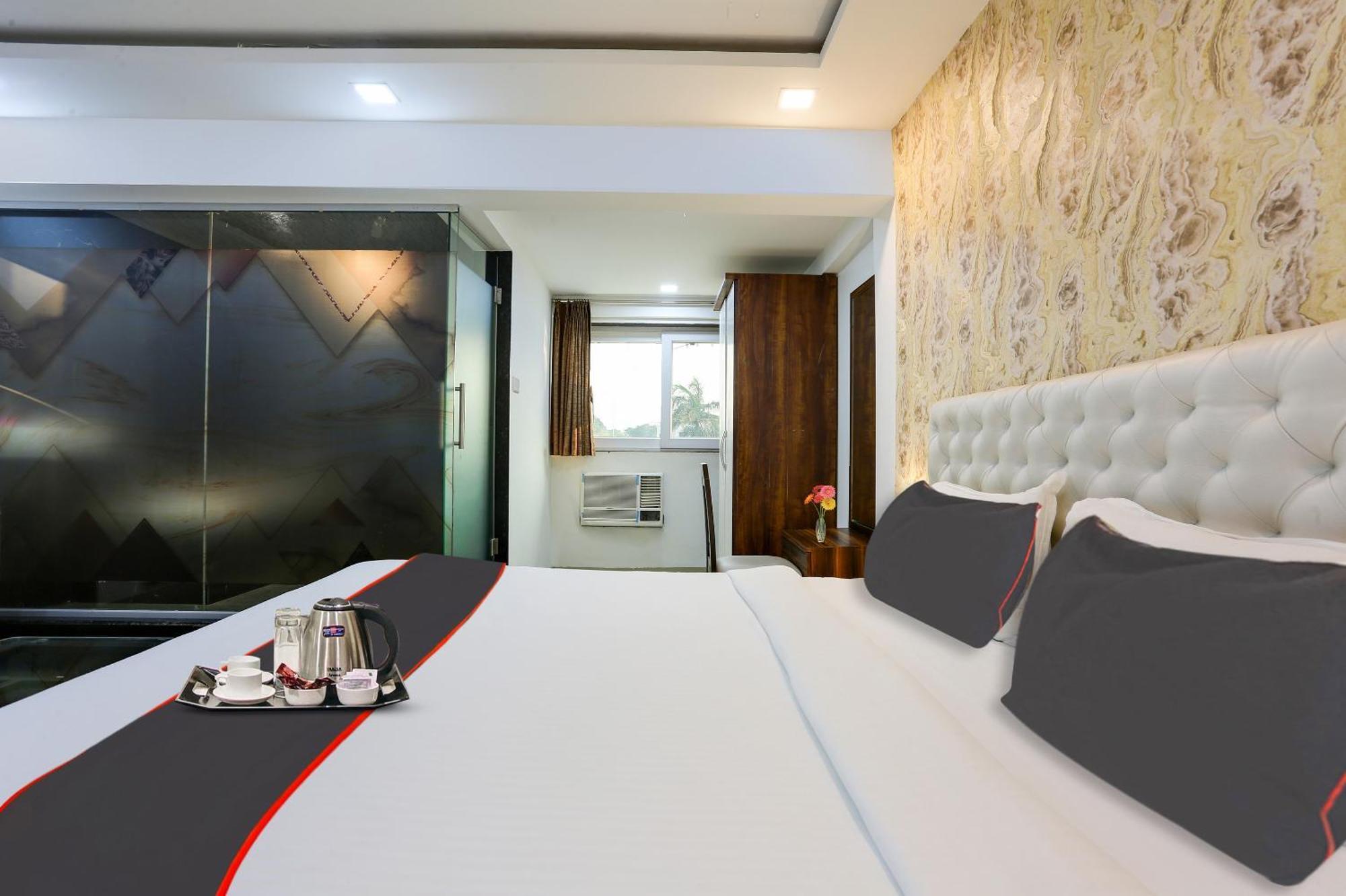 Capital O Arsh Executive Inn Mumbai Exterior photo