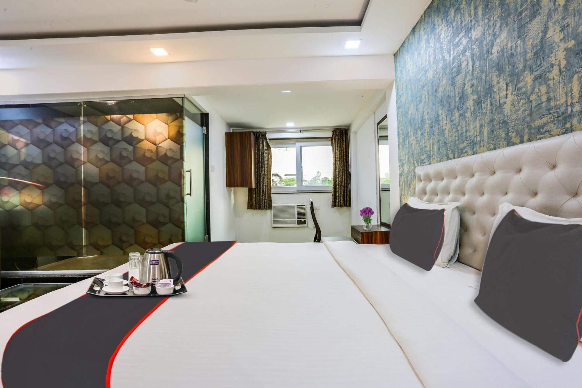 Capital O Arsh Executive Inn Mumbai Exterior photo